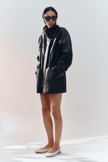 CHAQUETA PIEL CINTURA AJUSTABLE - Negro de Zara - Imagen 0