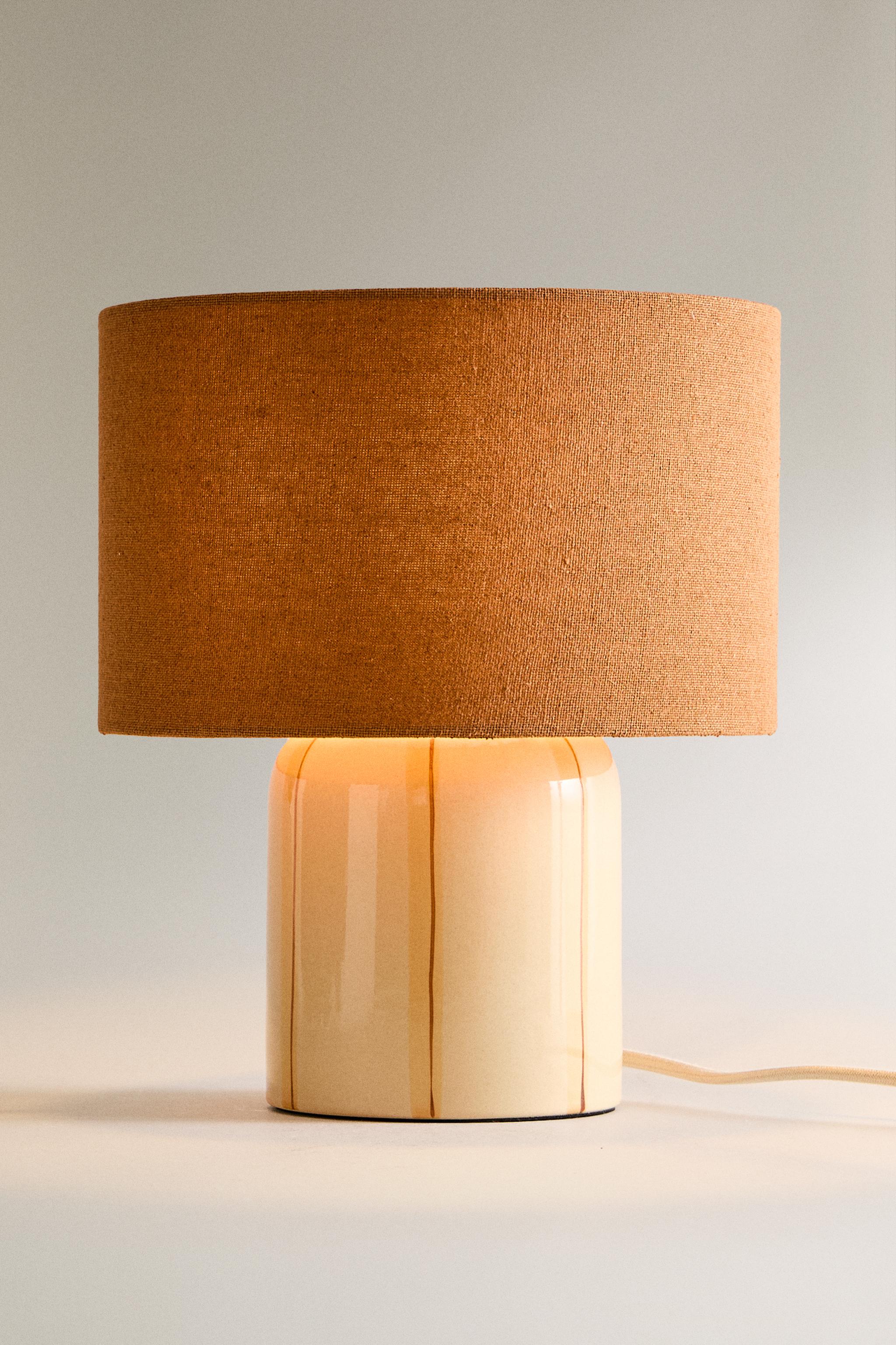 STRIPED TABLE LAMP