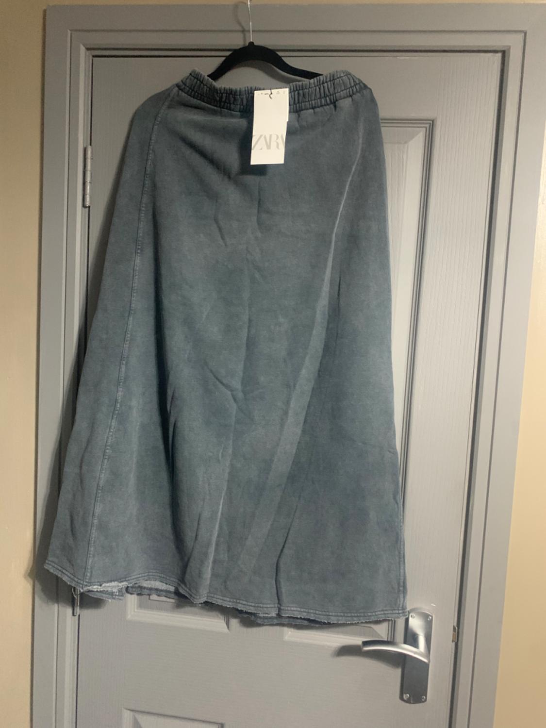 SWEATSHIRT LONG SKIRT - Image 3