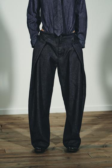 PLEATED DENIM-EFFECT TROUSERS - Dark indigo by Zara