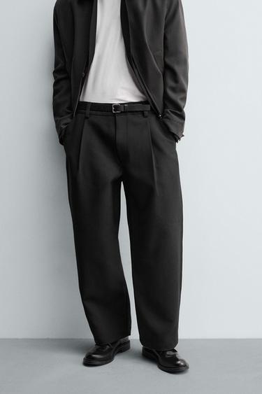 QUẦN BALLOON FIT XẾP LI - Màu đen từ Zara