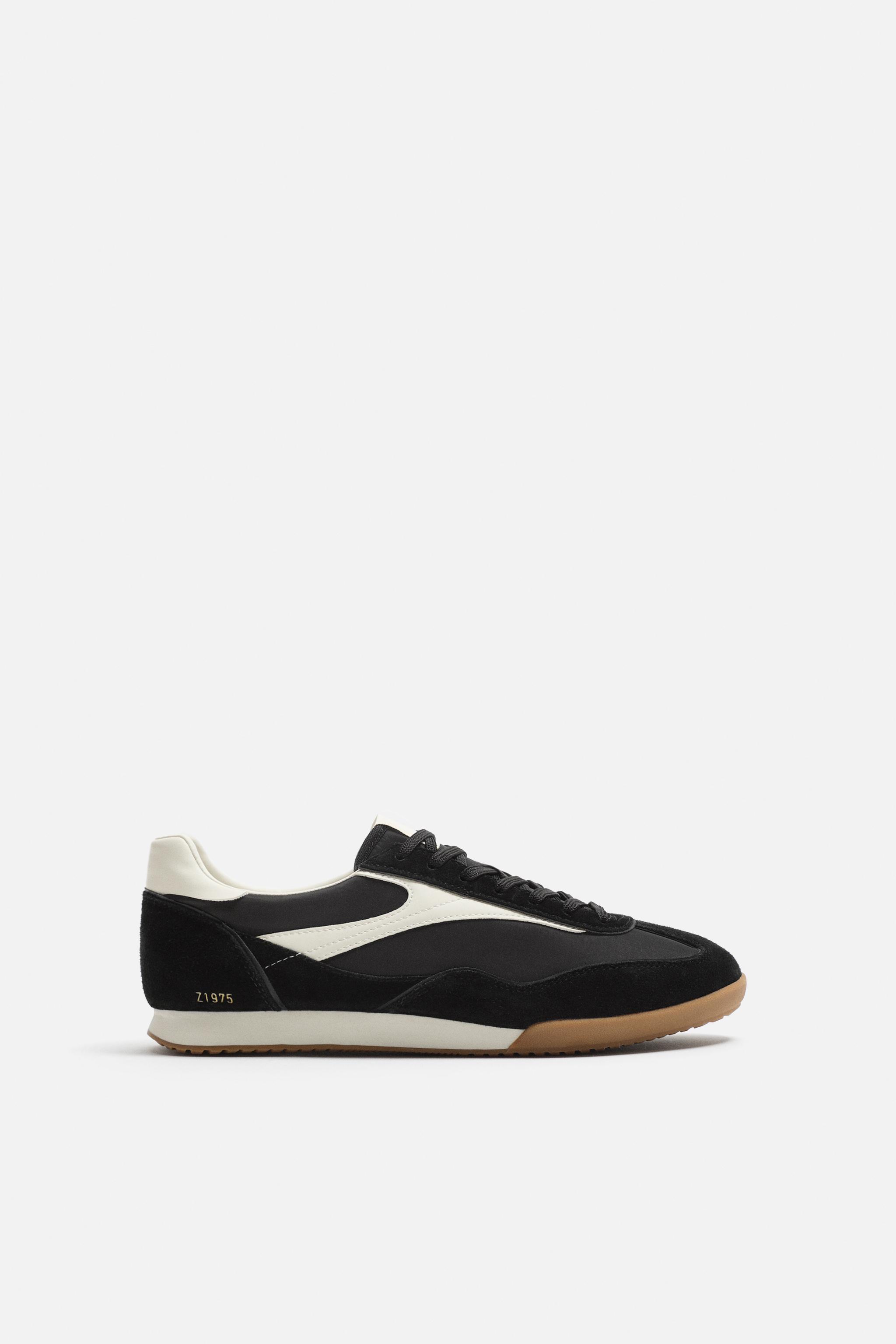 RETRO SNEAKERS