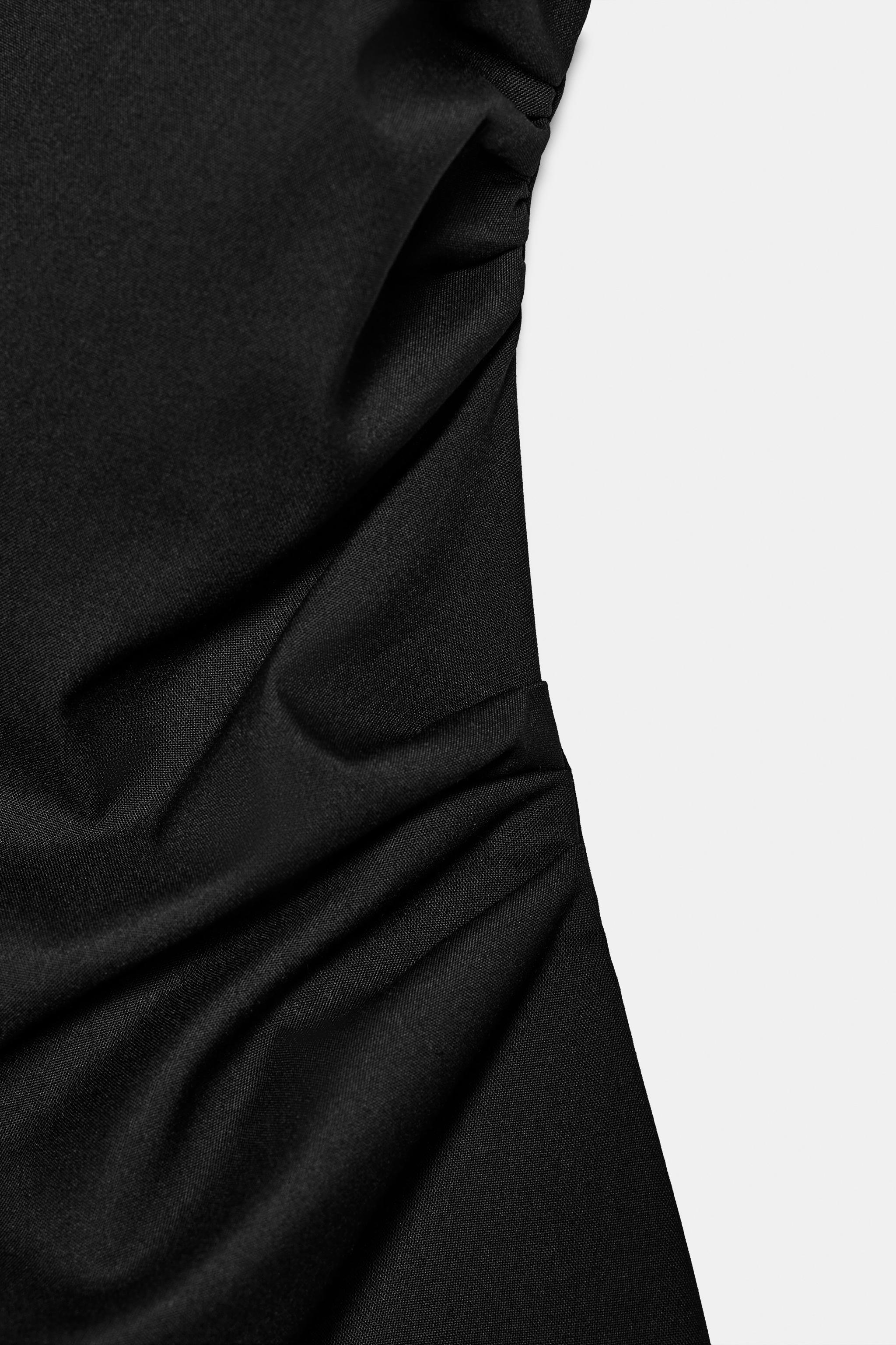 SHORT DRESS WITH SHOULDER PADS