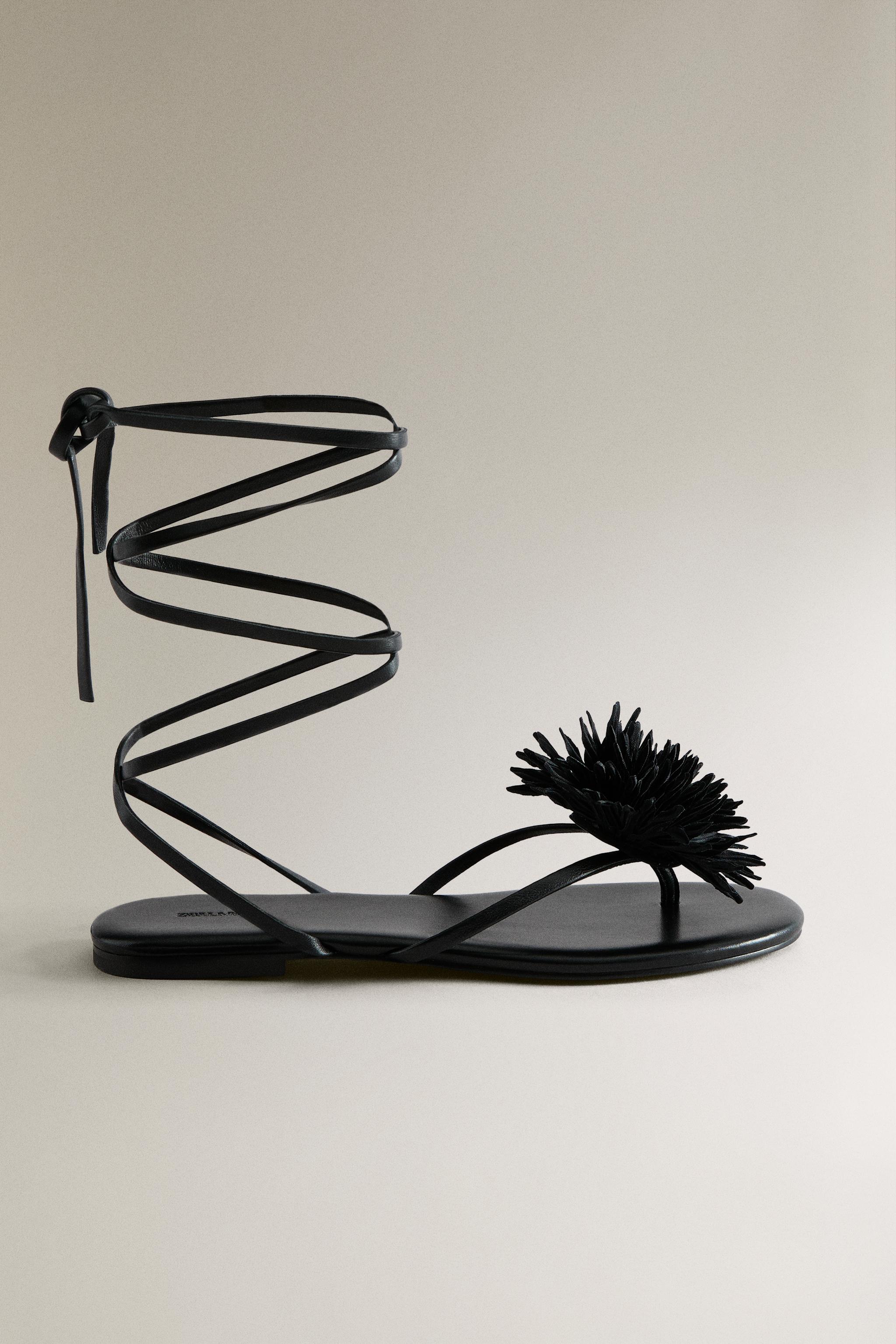 FLORAL LEATHER SANDALS — Black