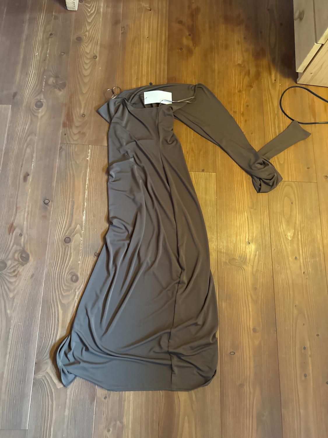 ASYMMETRIC DRAPED MAXI DRESS - Image 2