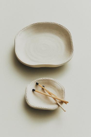 PLATEAU DÉCORATIF IRRÉGULIER - Écru de Zara - Image 5