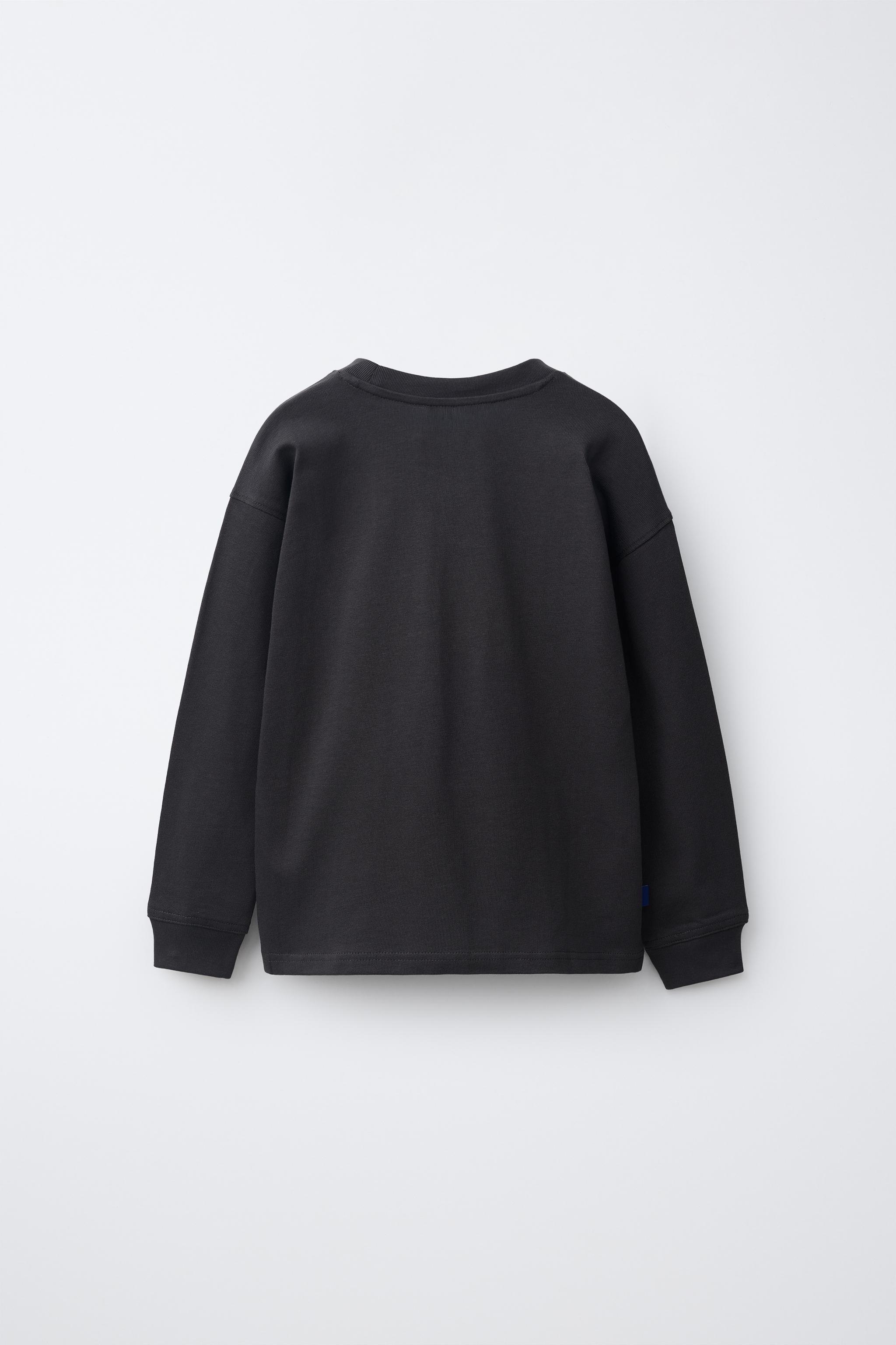 HEAVYWEIGHT T-SHIRT
