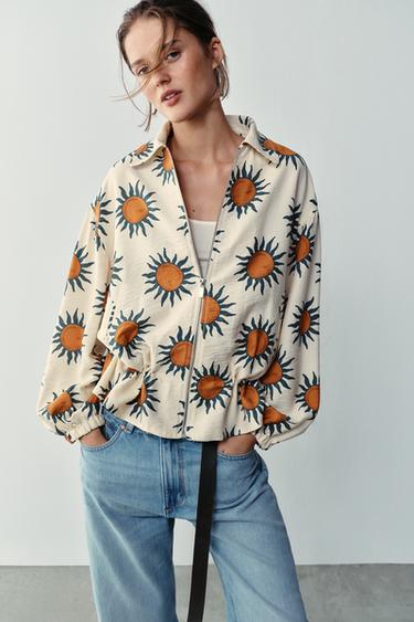 CHAQUETA BOMBER ESTAMPADA - Crudo / Verde de Zara