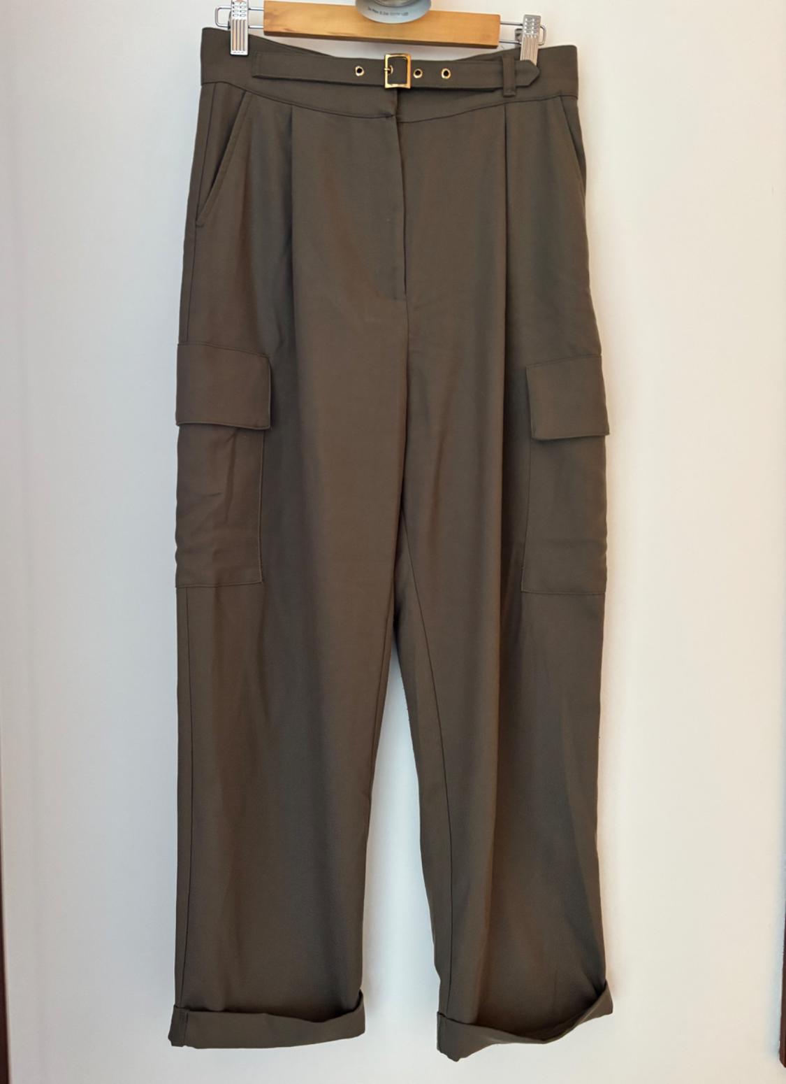 HIGH-WAIST CARGO TROUSERS
