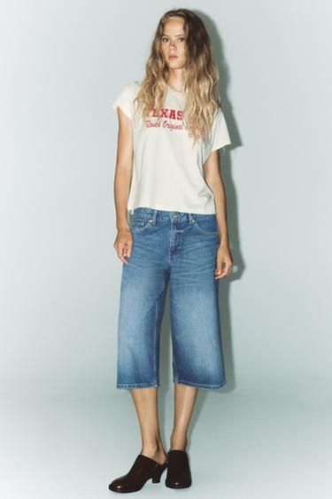 CAMISETA EFECTO LAVADO TEXTO - Crudo de Zara
