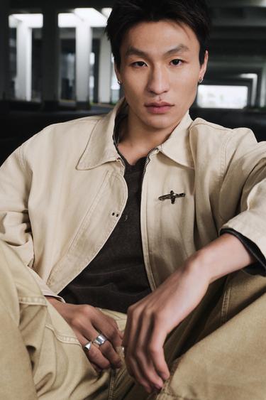 Zara 牛角扣短版外套 - 黃油色