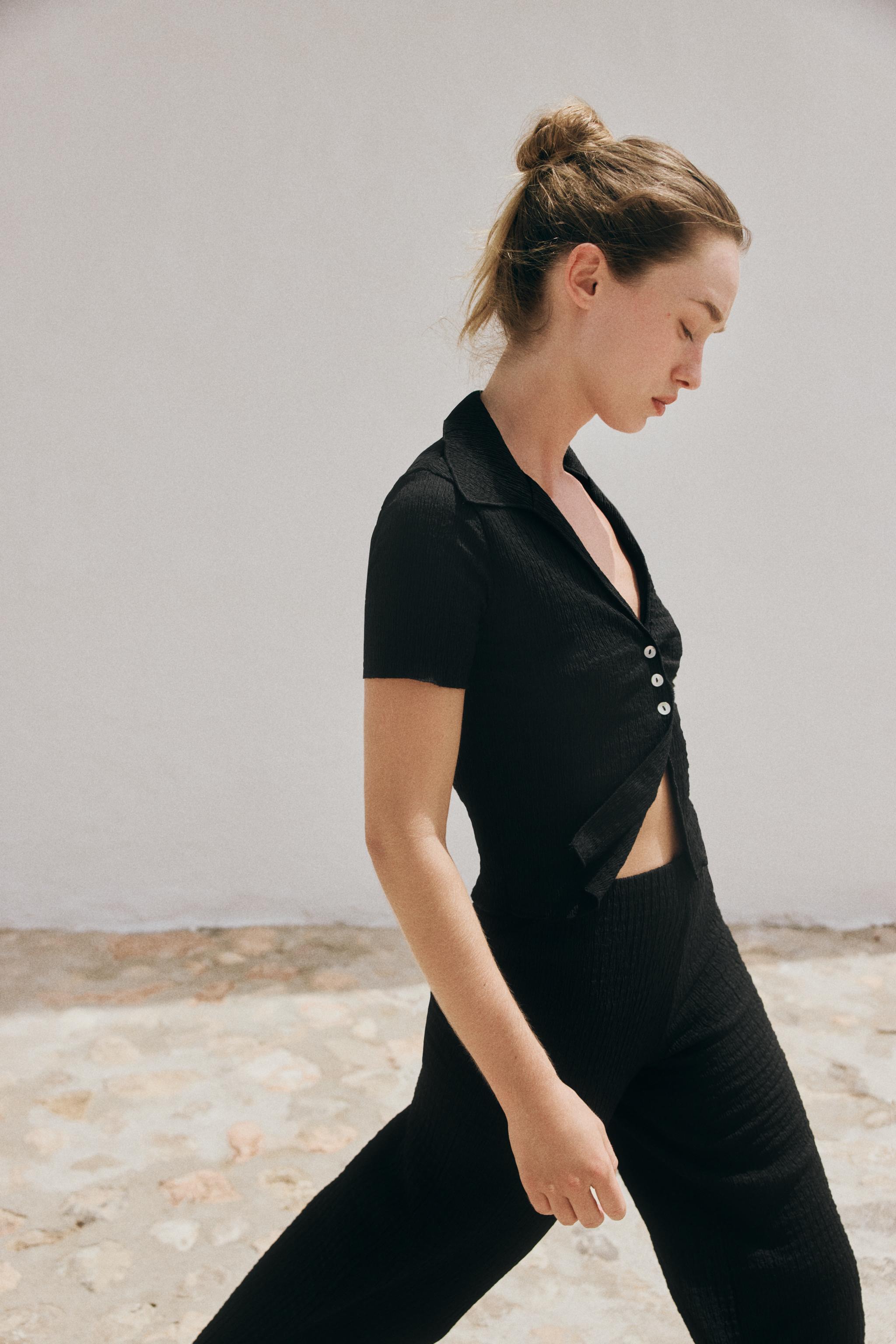 Женские топы Zara TEXTURED CROP TOP — фото 3