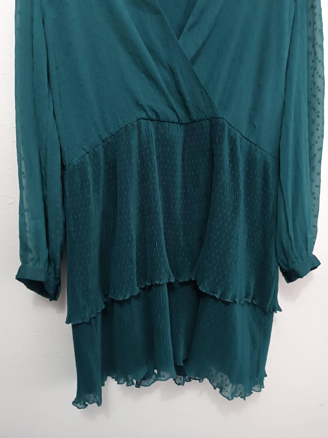 SHORT PLEATED DOTTED MESH DRESS - Image 4