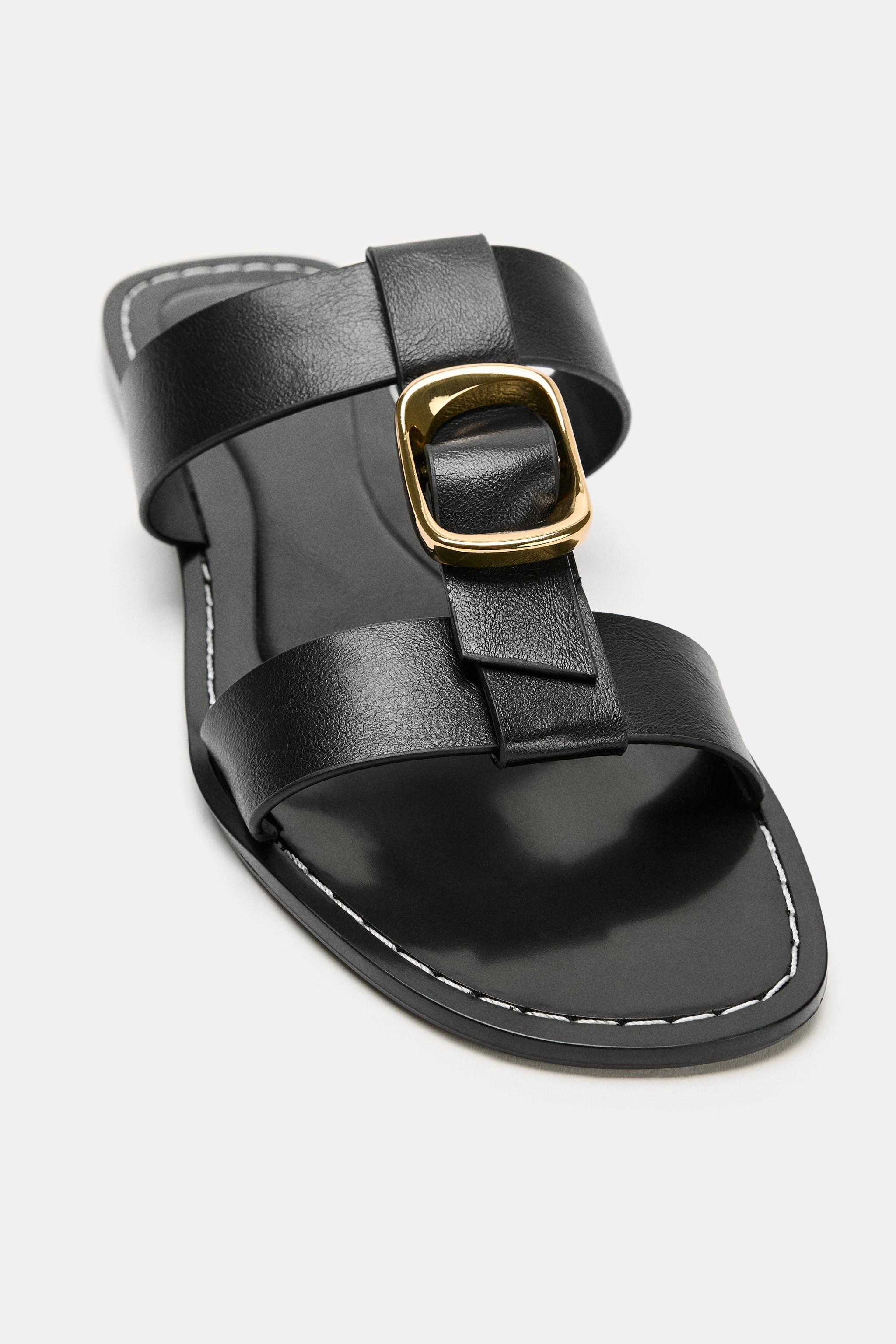 バックル付きフラットサンダル - ブラック | ZARA Japan / 日本