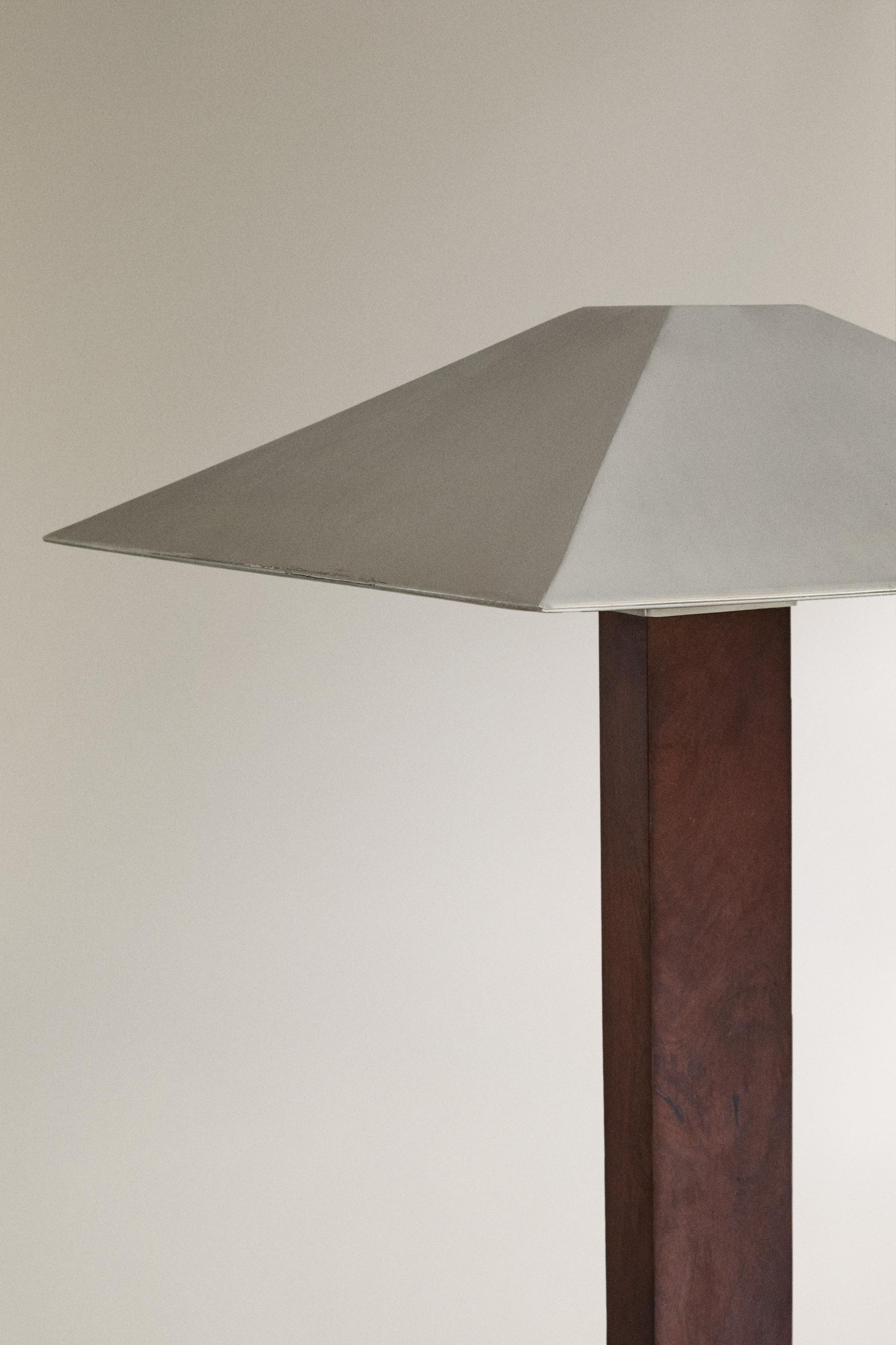 LAMPE PIED MÉTAL ET BOIS