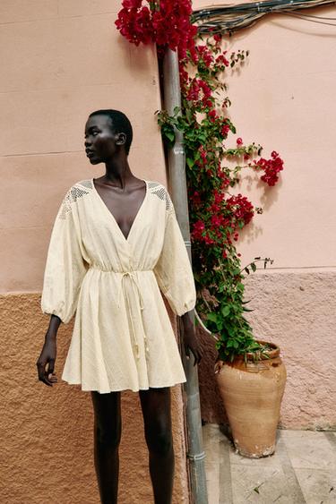 MINIKLEID MIT HÄKELAKZENTEN - Mittelbeige von Zara - Bild 0