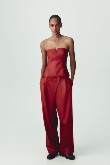 FAUX LEATHER HALTER TOP - Dark red da Zara - Imagem 0