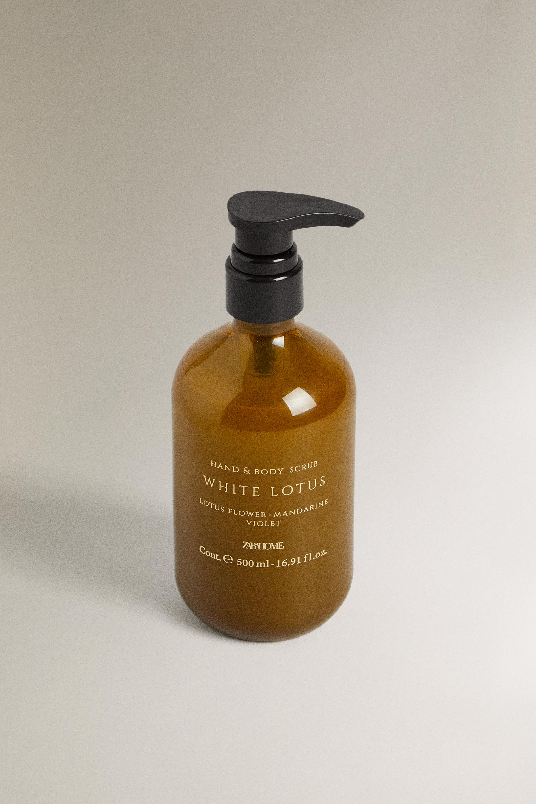 (500 ML) WHITE LOTUS EXFOLIANT — Intense red
