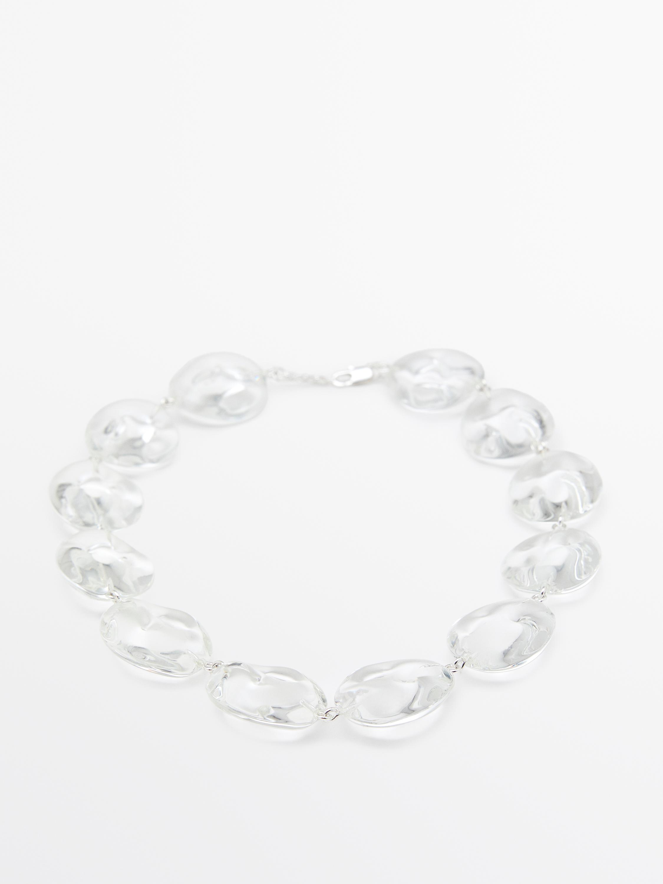 Necklace with glass pieces