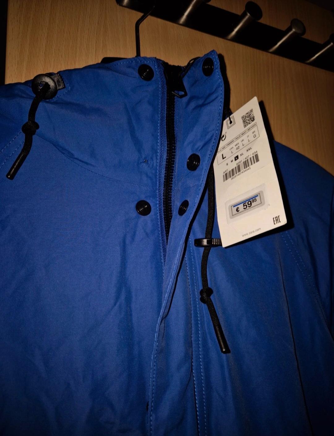 HOODED TECHNICAL JACKET - Image 3