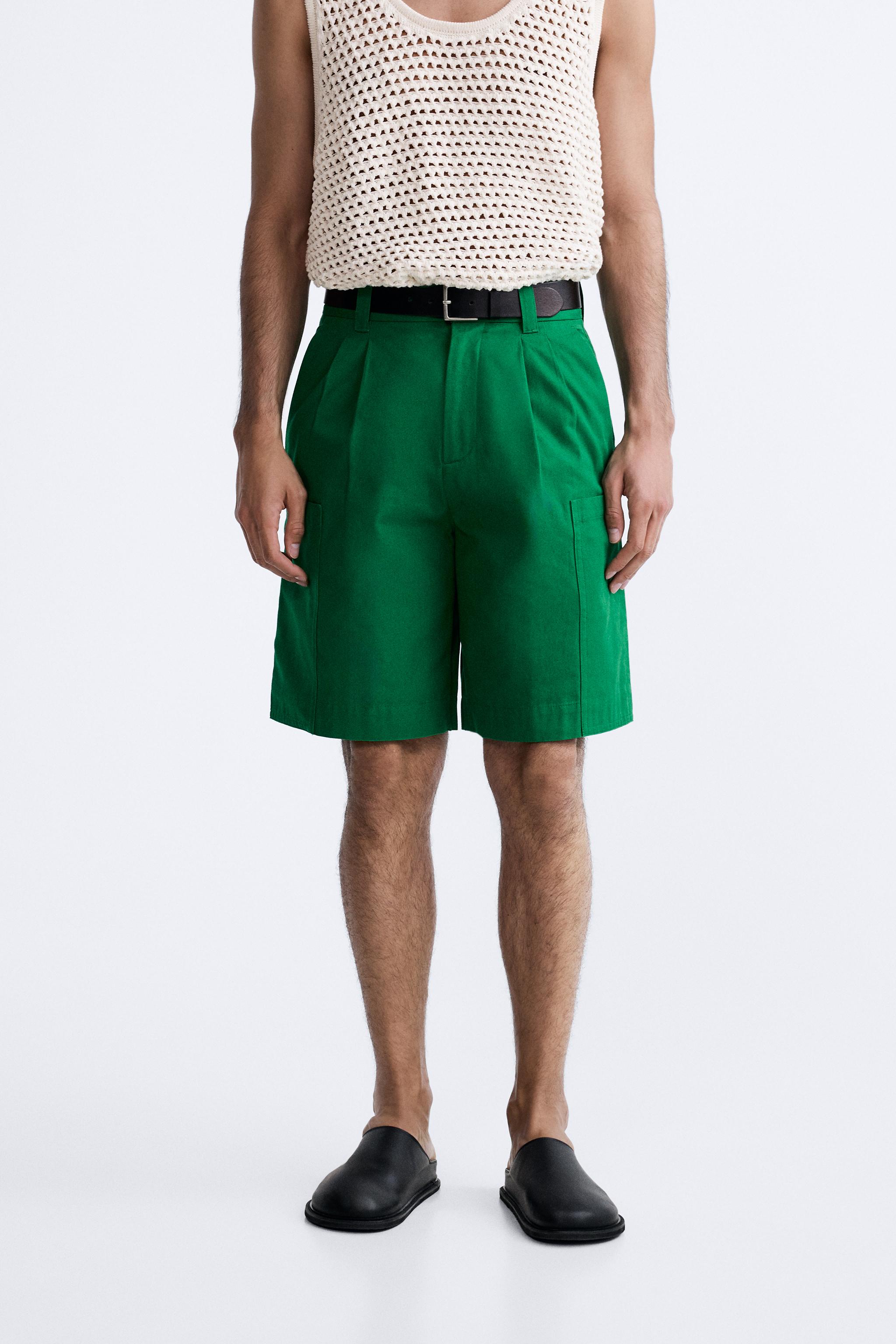 PLEATED CARGO SHORTS LIMITED EDITION