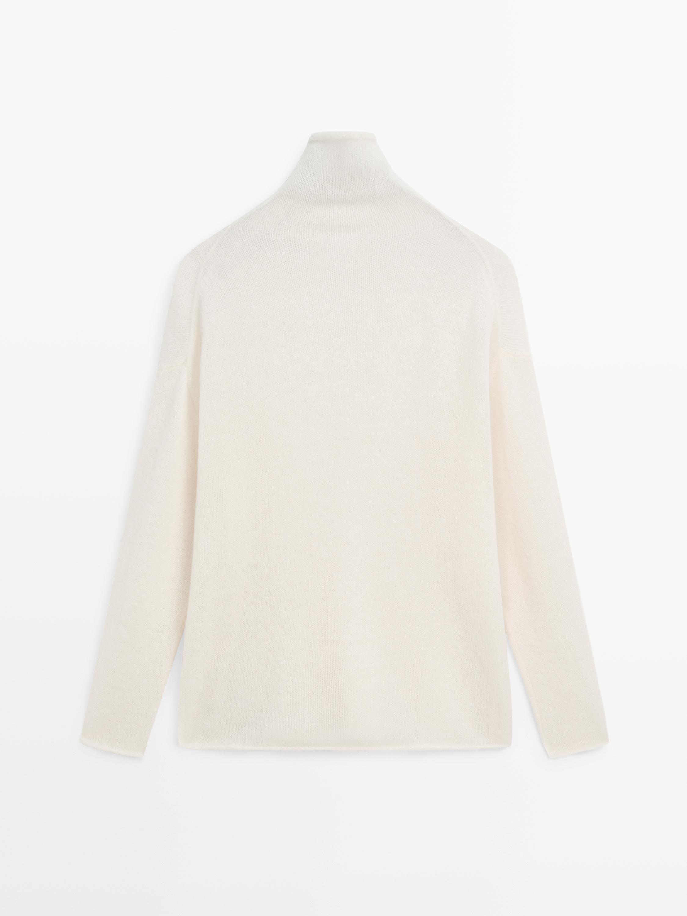 100% wool high neck knit sweater
