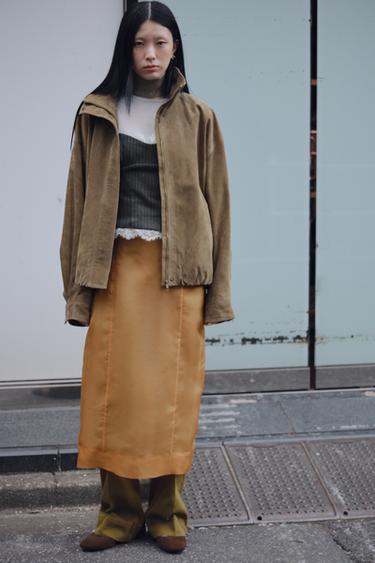 100% ボリューム スエードレザージャケットライトカーキZaraの100% ボリューム スエードレザージャケット - ライトカーキ 