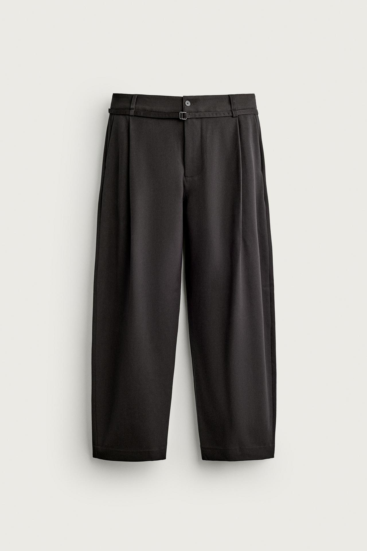 BELTED PLEATED BALLOON FIT PANTS — Brown