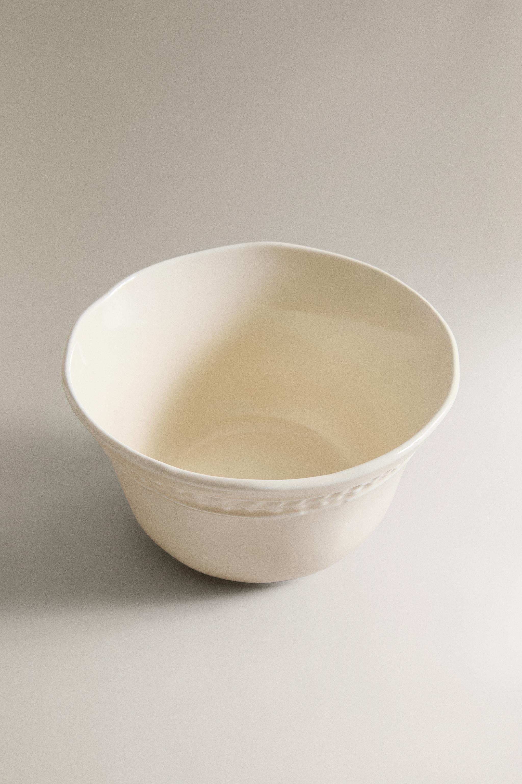 RAISED DESIGN BOWL