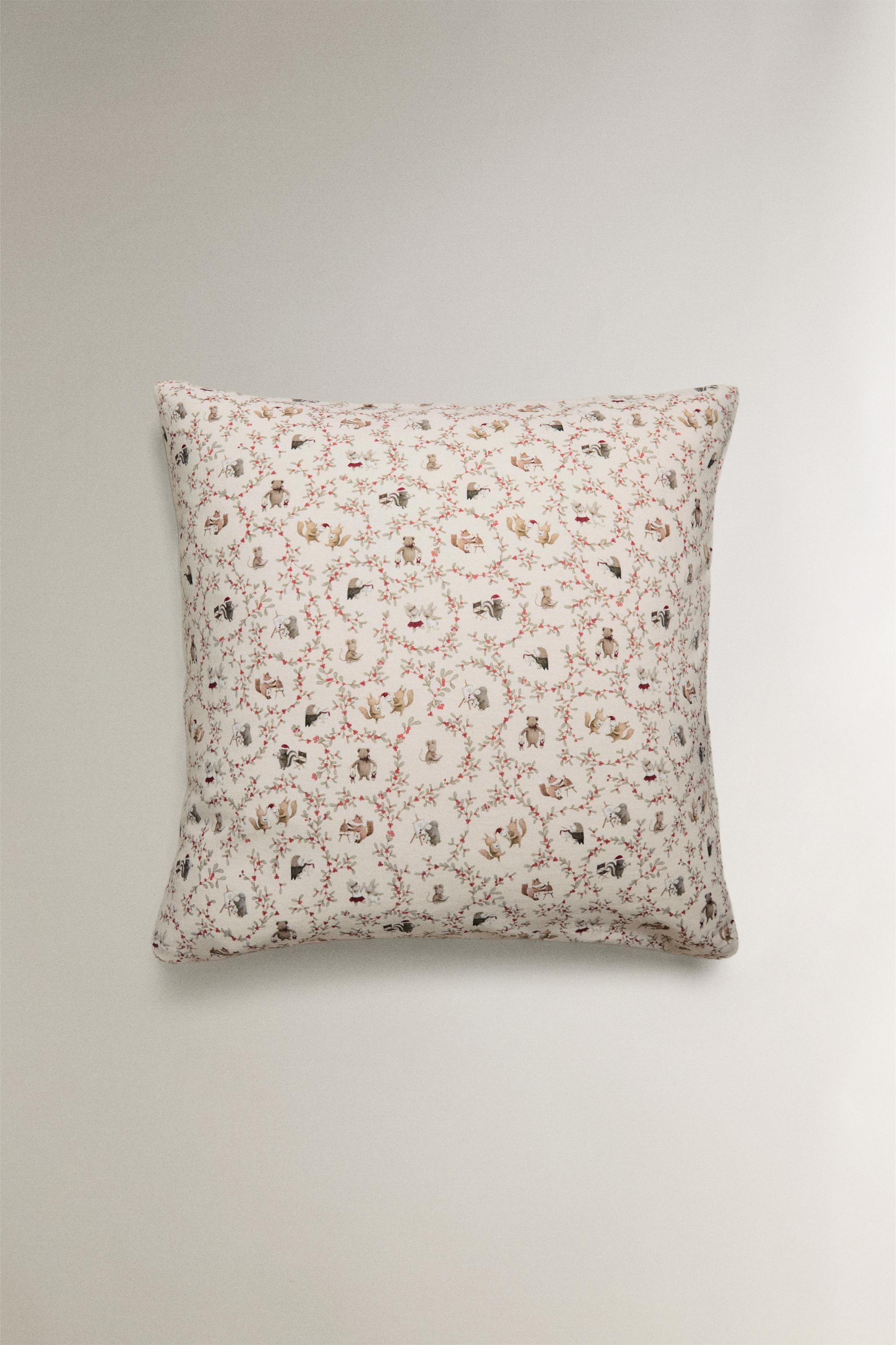 CHILDREN'S CHRISTMAS ANIMAL PILLOWCASE