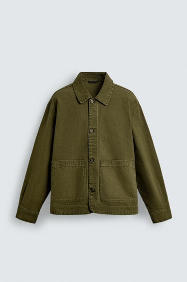 قميص علوي بقصة مريحة بجيوب - طحلبي by Zara