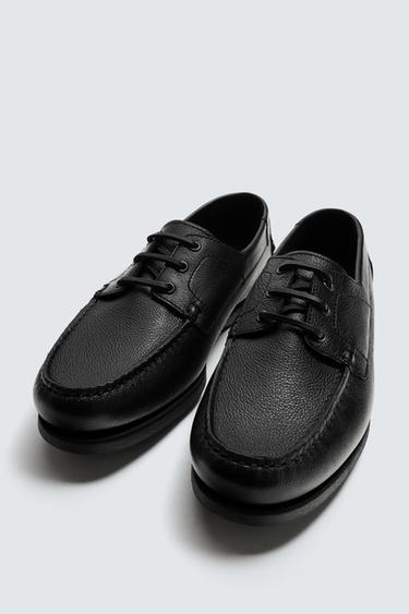 CHAUSSURES BATEAU EN CUIR - Noir de Zara - Image 1