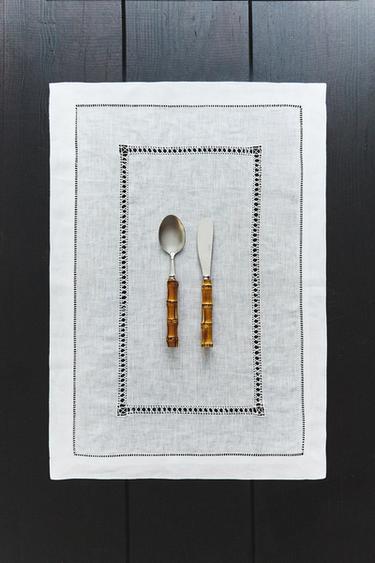 Zara LINEN PLACEMAT WITH HEMSTITCHING - White