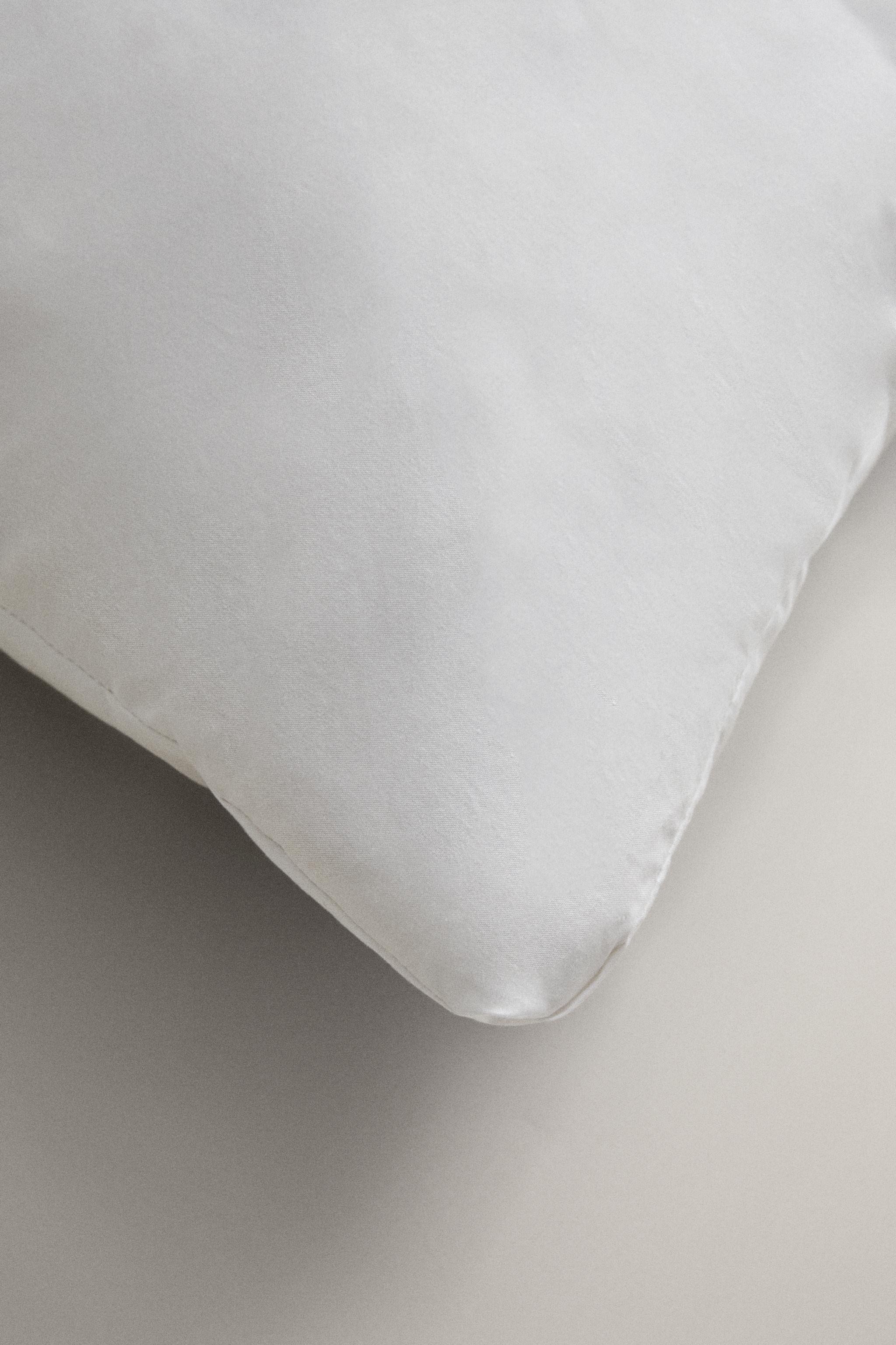 XXL FEATHER DOWN CUSHION FILLING — White