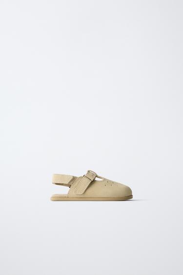 BAREFOOT LEATHER CLOGS - Sand Brown by Zara
