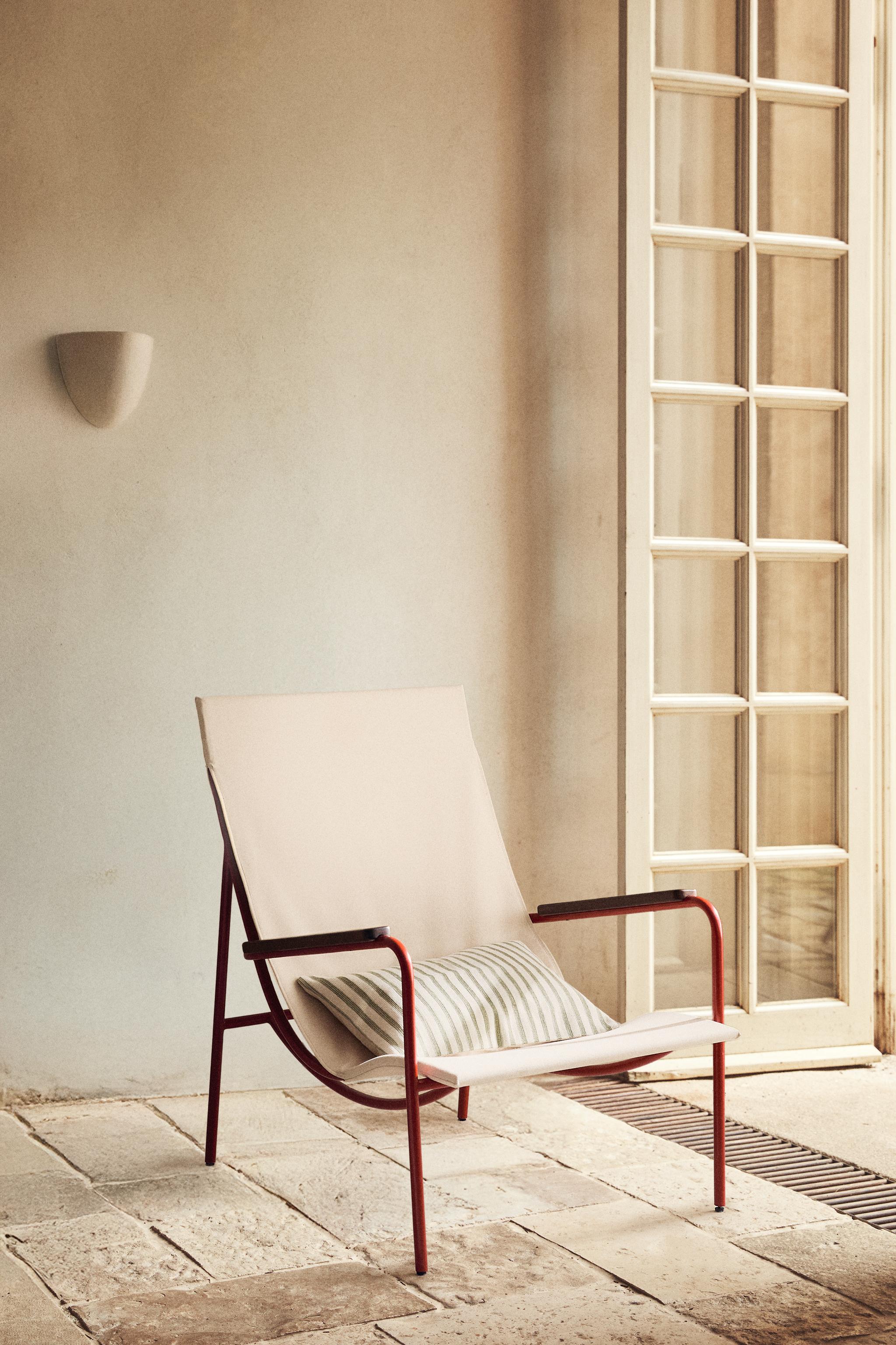 METAL FRAME CHAIR WITH COLOR - Ecru / Red | ZARA United States