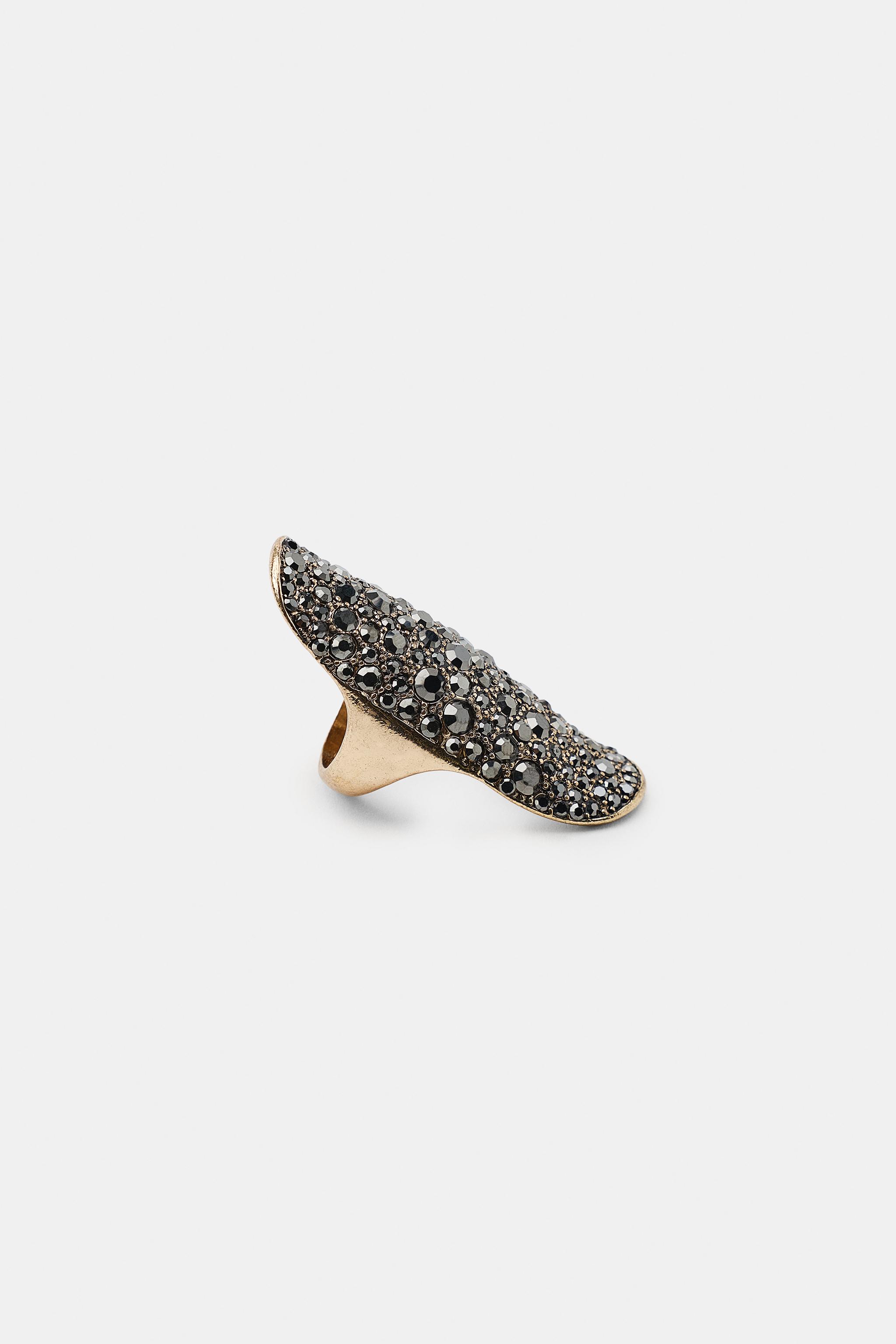 BAGUE NAVETTE À BRILLANTS