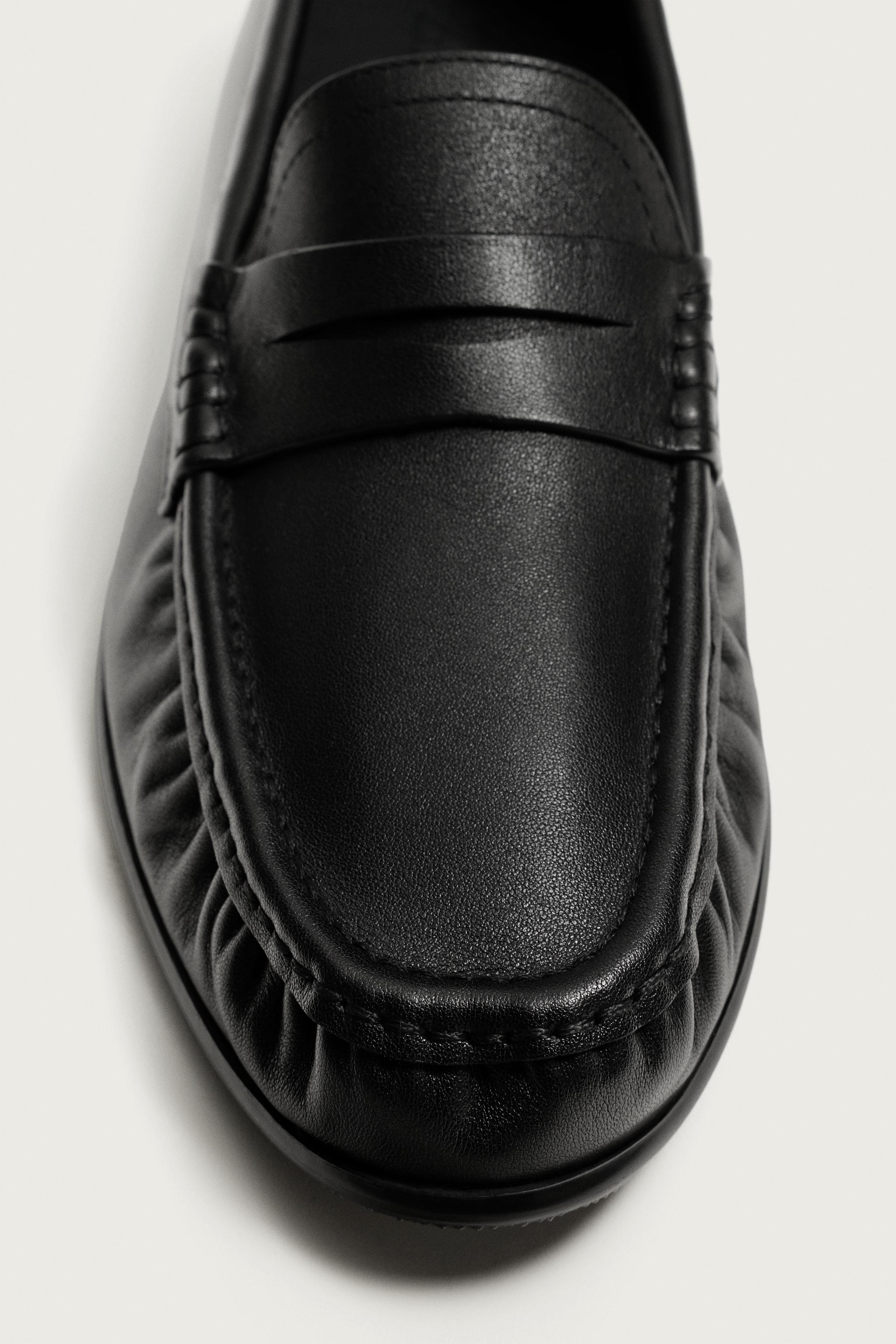 LEATHER PENNY LOAFERS