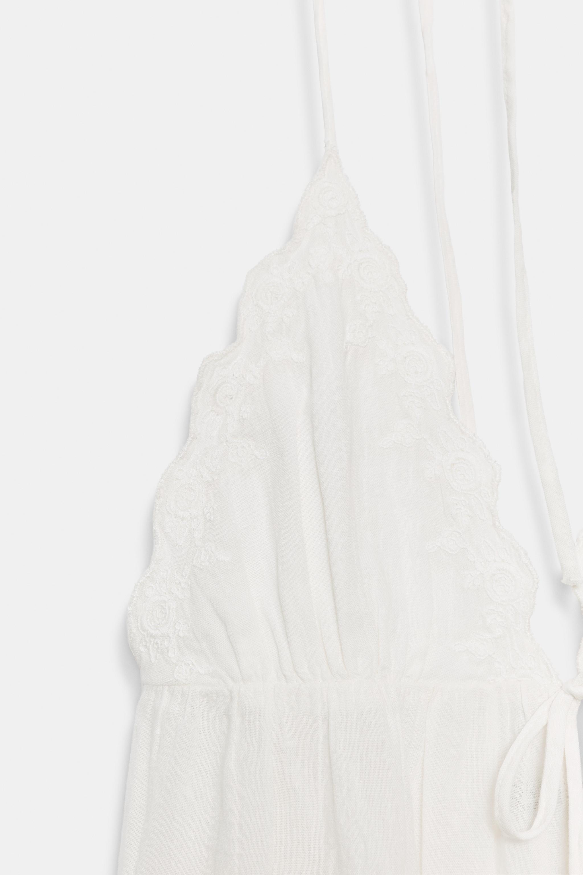 Zara İşlemeli Halter Yaka Müslin Top görsel 6