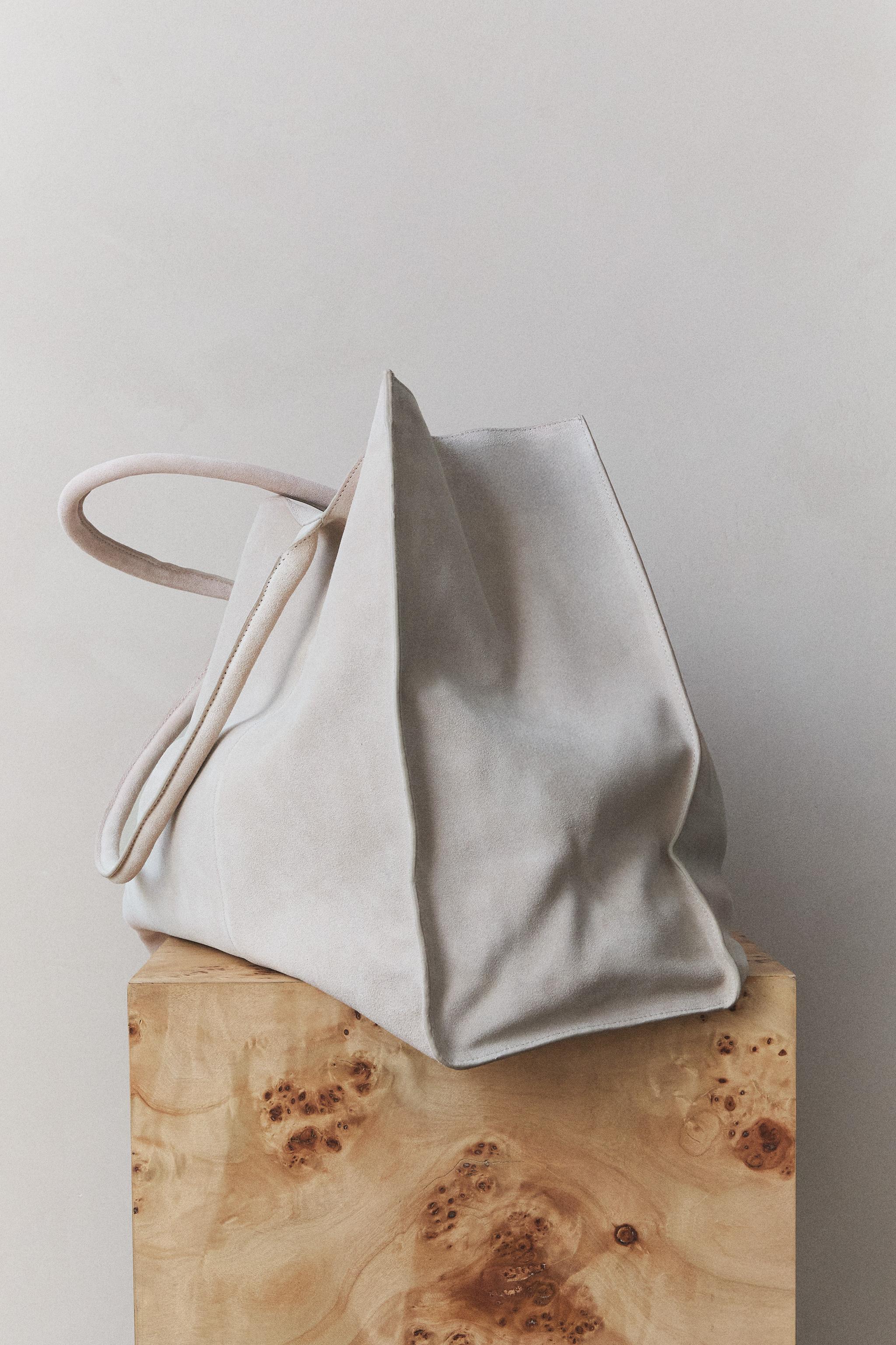 LARGE SPLIT SUEDE TOTE BAG — Beige