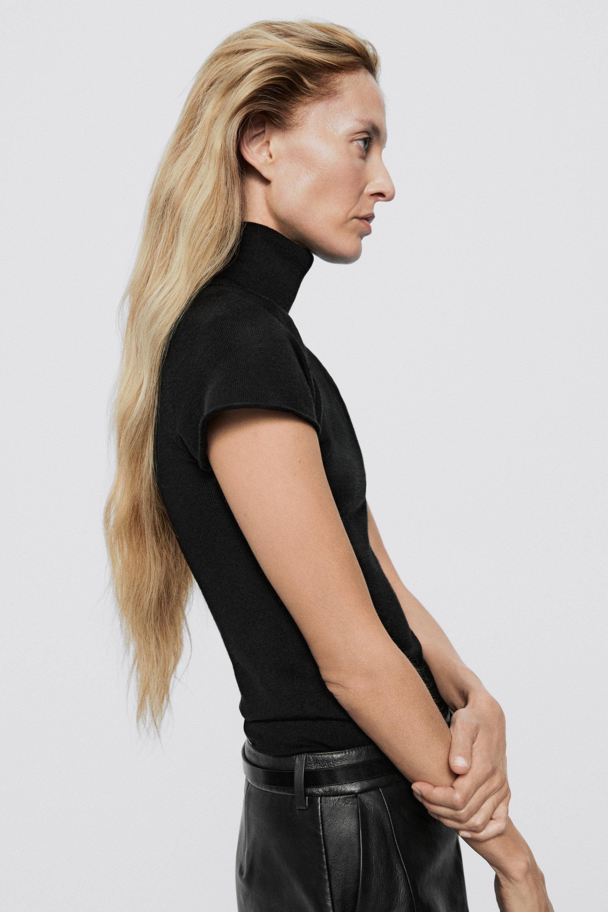 100% wool short sleeve knit sweater - LIMITED EDITION