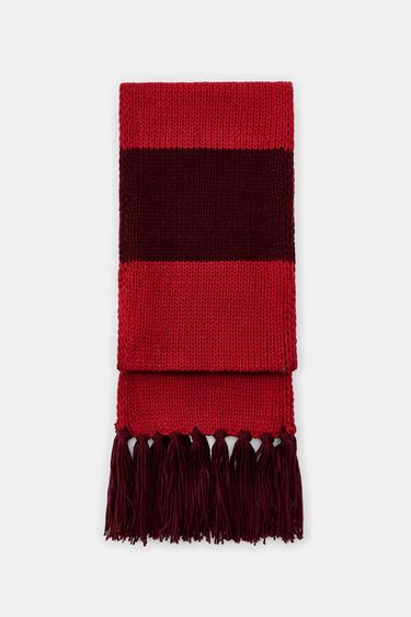 STRIPED KNIT SCARF WITH FRINGING - Red by Zara