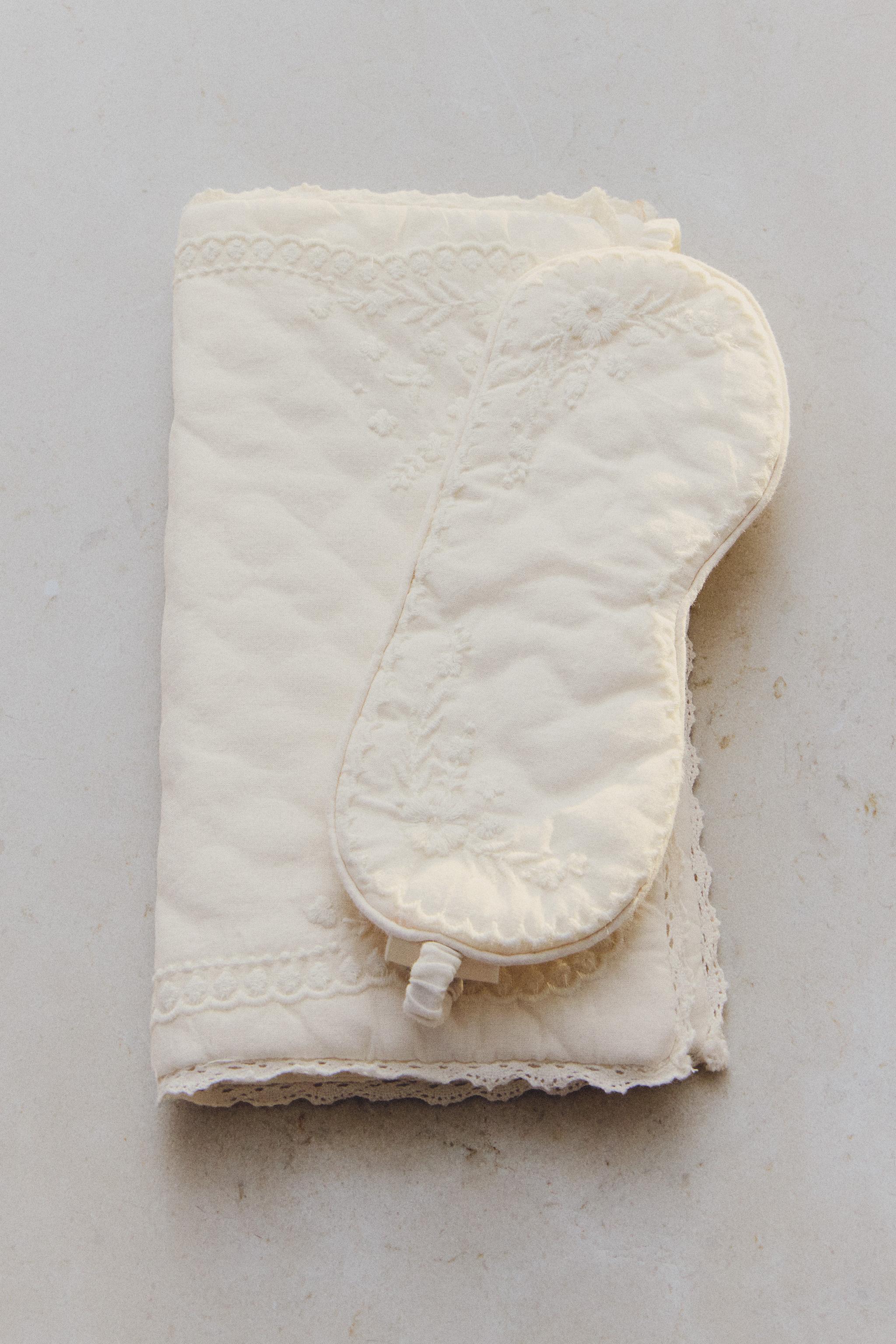 EMBROIDERED COTTON EYE MASK AND BAG SET — Ivory