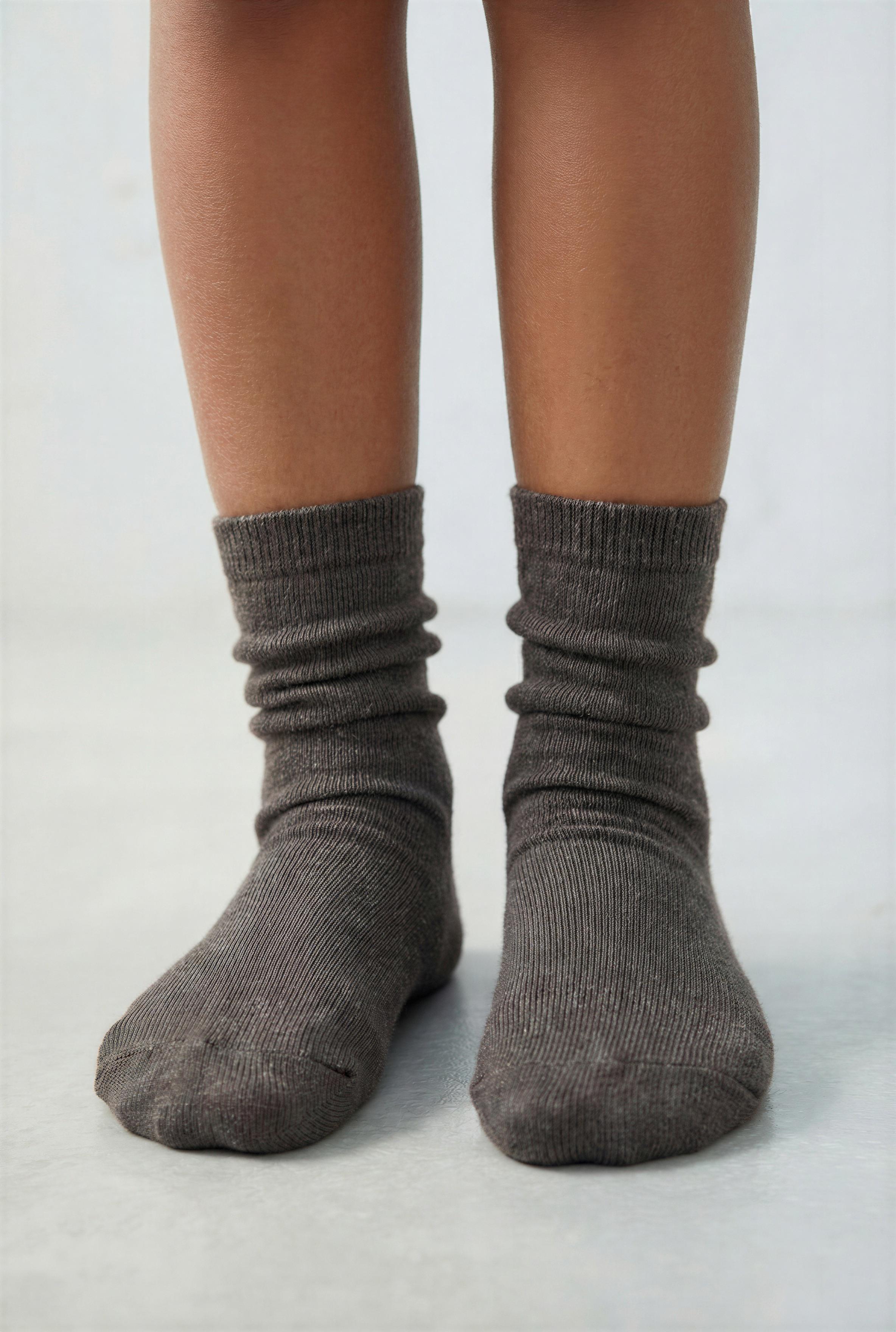 LOT DE CINQ CHAUSSETTES LONGUES UNIES