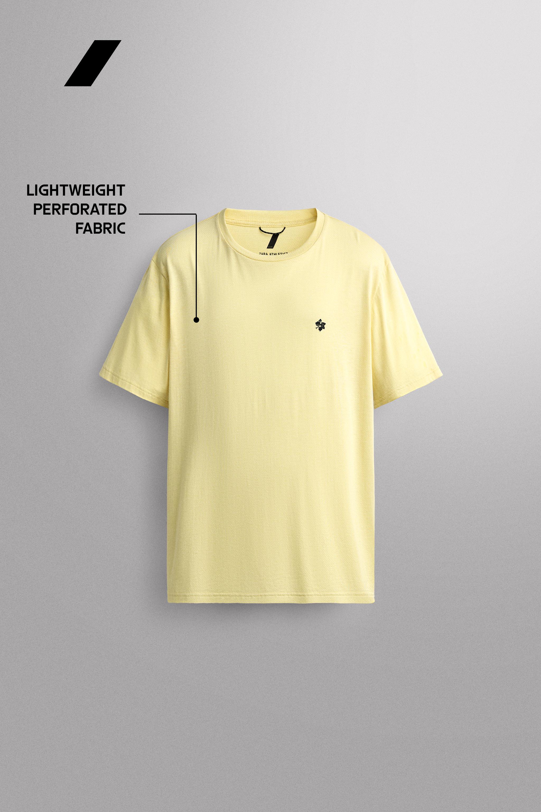 T-SHIRT TECHNIQUE À IMPRIMÉ FLORAL
