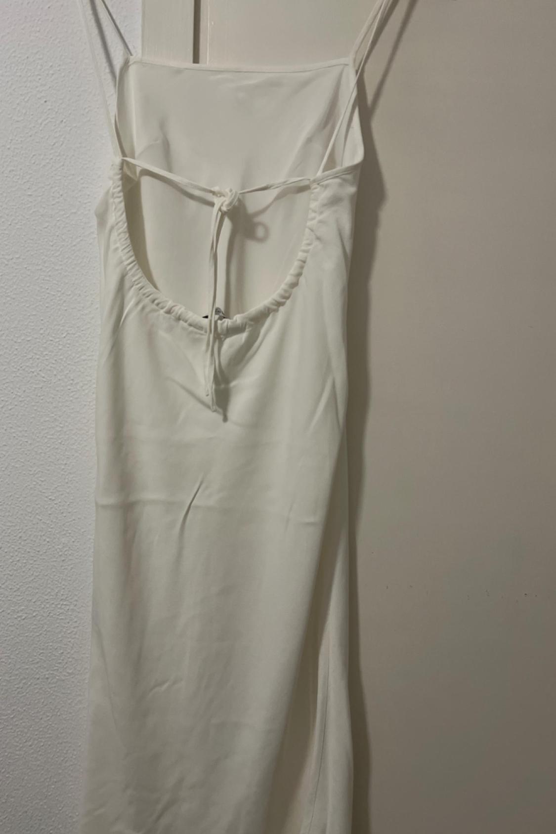 DRESS WITH LOW-CUT BACK - Image 2