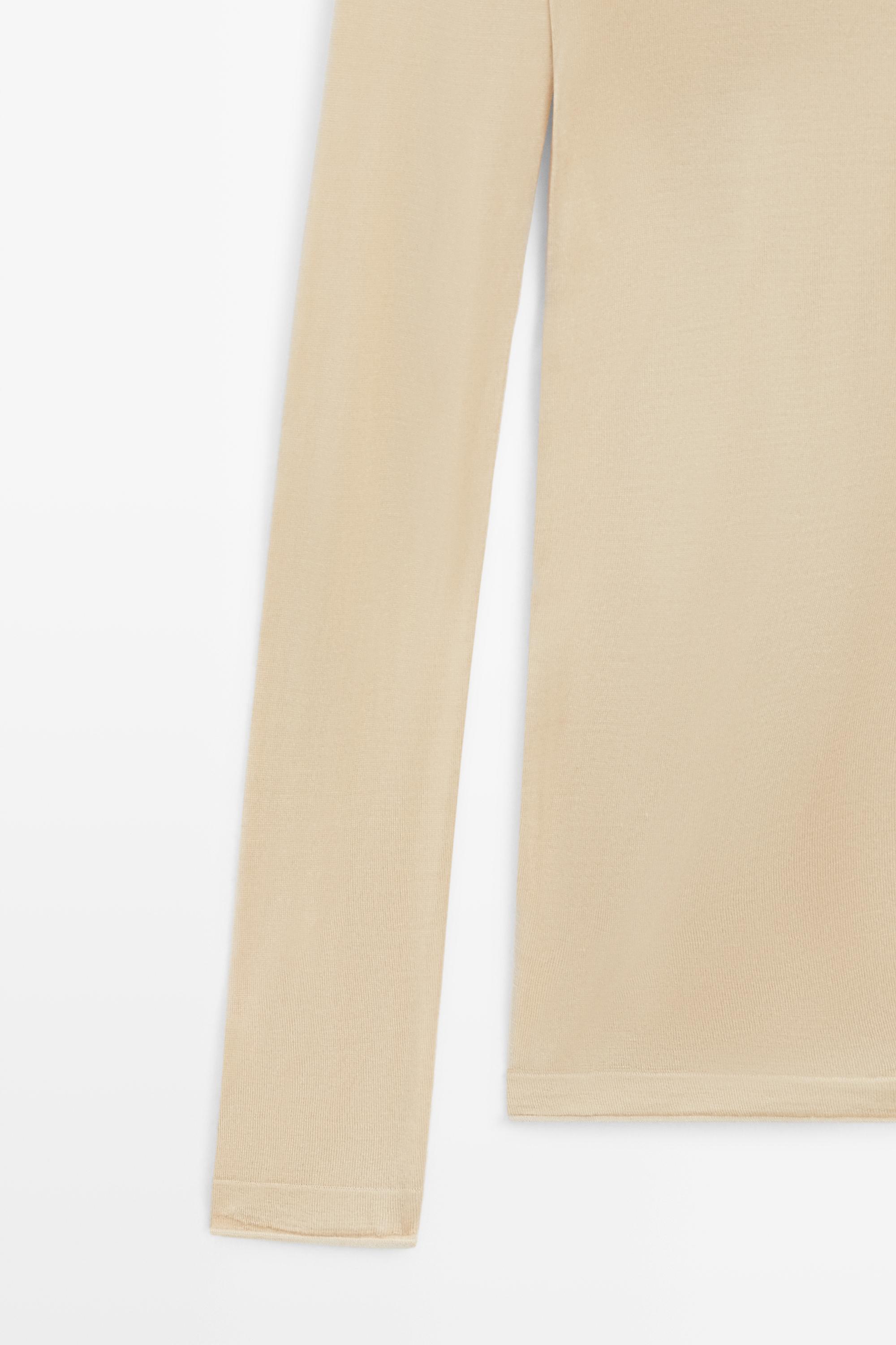Pull long à col roulé 100 % soie