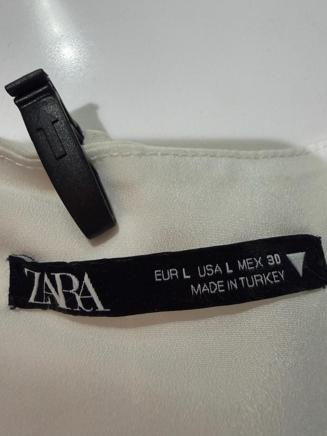 LINEN BLEND HALTER TOP - Image 5