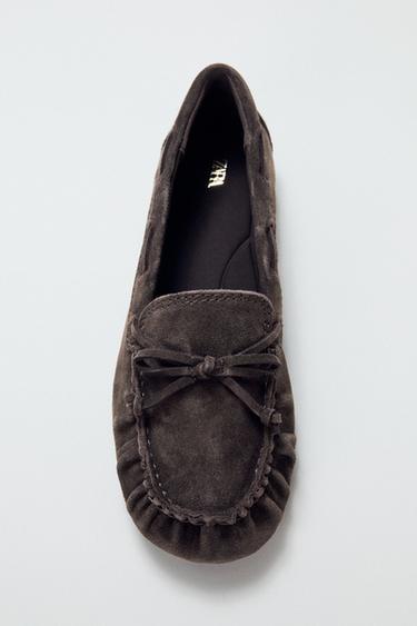 SPLIT SUEDE LOAFERS - Brown by Zara