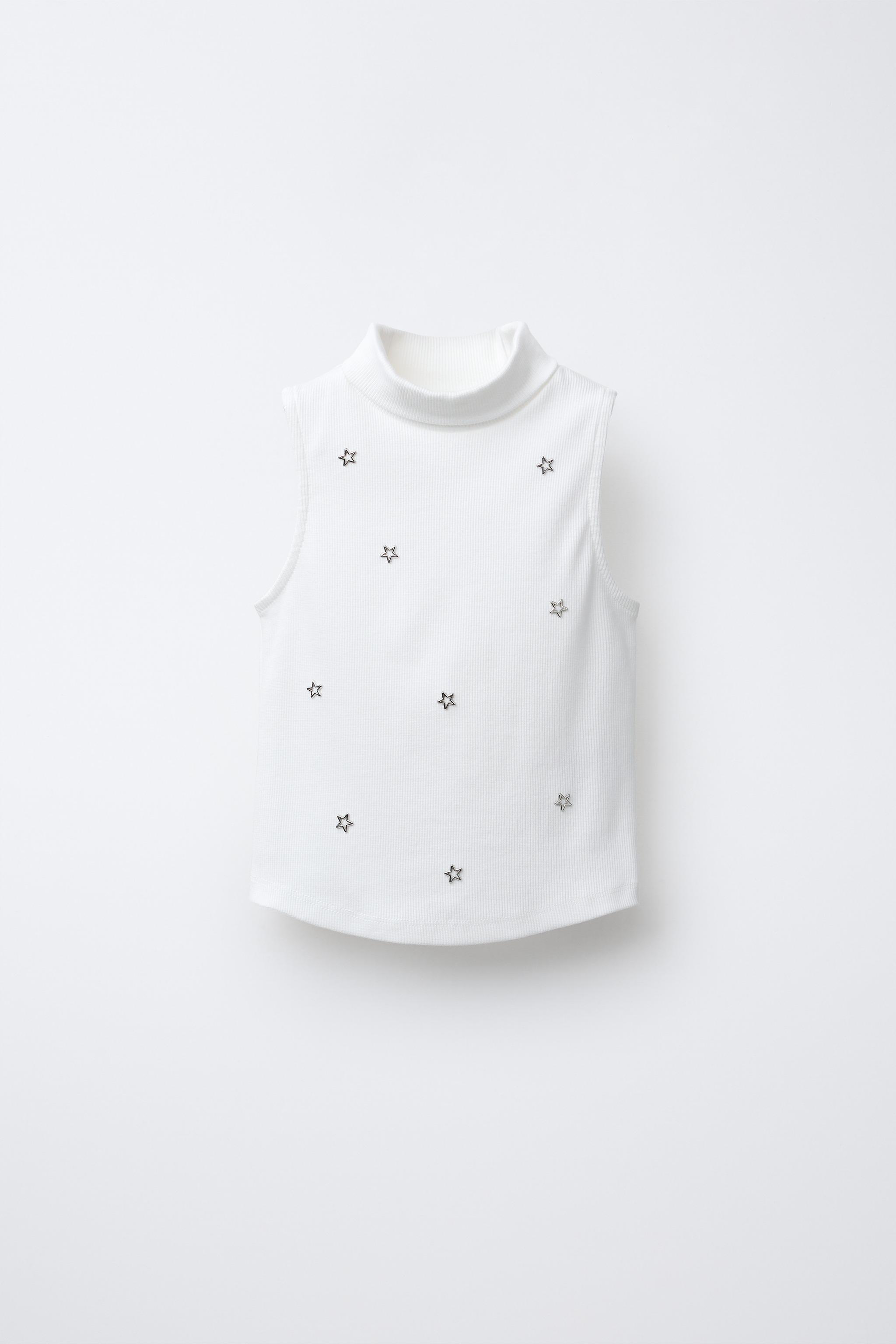 たろ RIBBED TURTLENECK T-SHIRT WITH STAR STUDS - White | ZARA